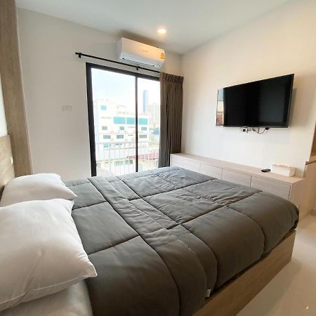 Mangkon Hostel Bangkok Exteriör bild