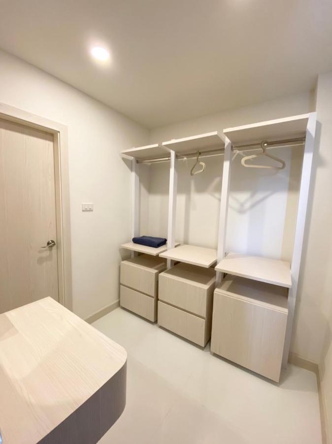 Mangkon Hostel Bangkok Exteriör bild